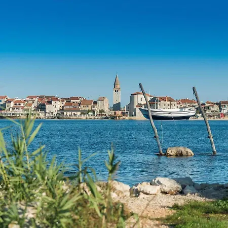 Gioan - Max 18, Private Playground And Sea View Vila