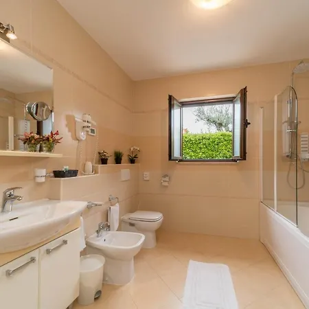 Villa Gioan - Max 18, Private Playground And Sea View *