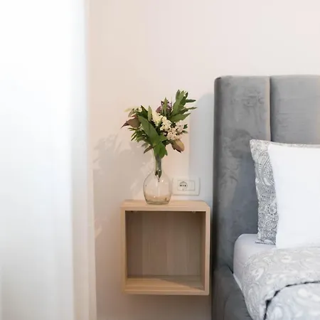 Villa Gioan - Max 18, Private Playground And Sea View