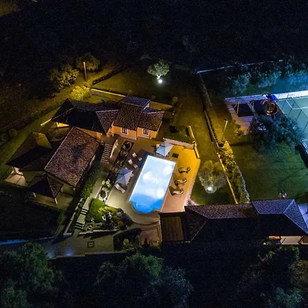 Gioan - Max 18, Private Playground And Sea View Villa