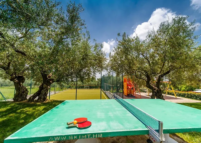 Villa Gioan - Max 18, Private Playground And Sea View Materada