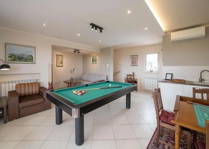 Villa Gioan - Max 18, Private Playground And Sea View *