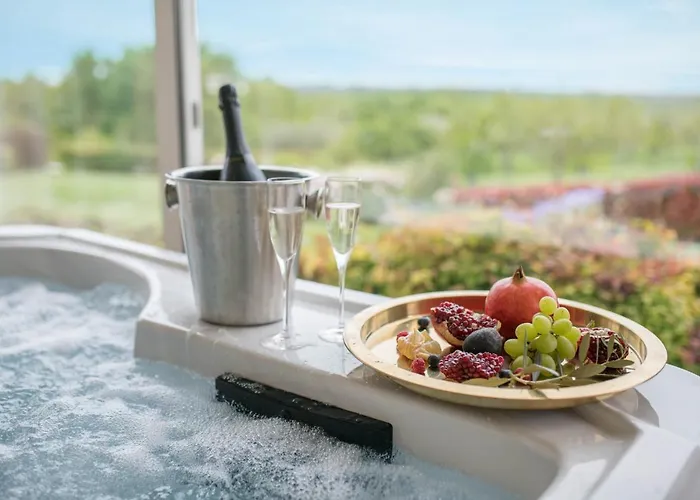 Gioan - Max 18, Private Playground And Sea View Villa *