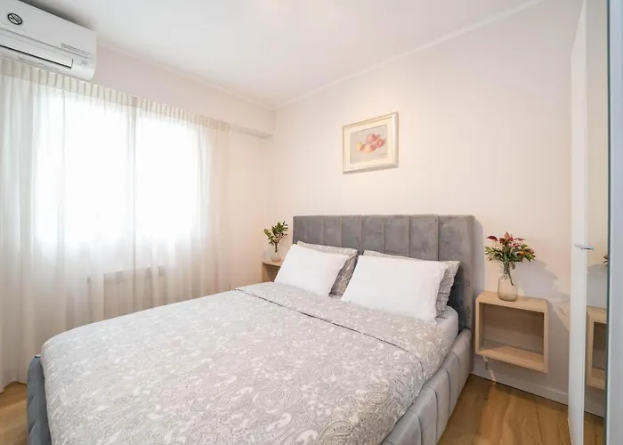 Villa Gioan - Max 18, Private Playground And Sea View