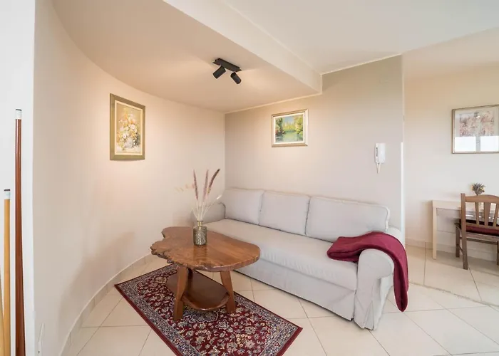 Gioan - Max 18, Private Playground And Sea View Villa Materada