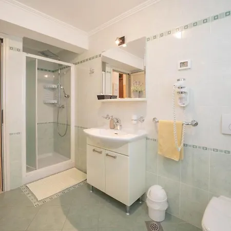 Villa Gioan - Max 18, Private Playground And Sea View *