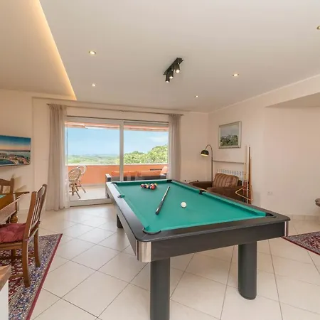 Gioan - Max 18, Private Playground And Sea View Villa