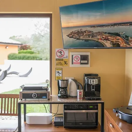 Gioan - Max 18, Private Playground And Sea View