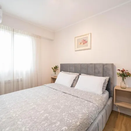 Villa Gioan - Max 18, Private Playground And Sea View