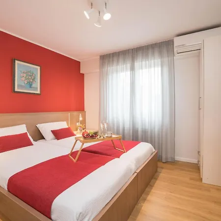 Gioan - Max 18, Private Playground And Sea View Villa *